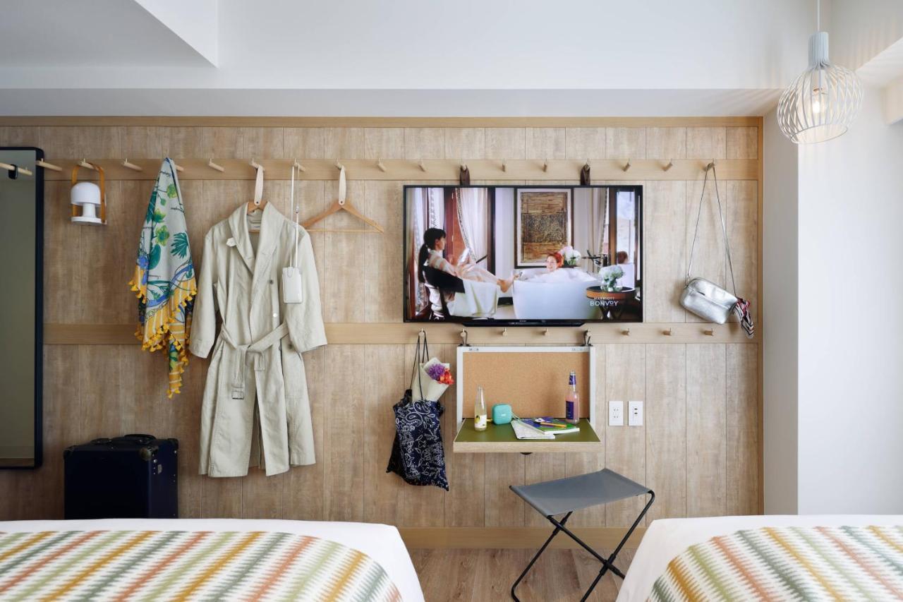 Moxy Kyoto Hotel Bagian luar foto