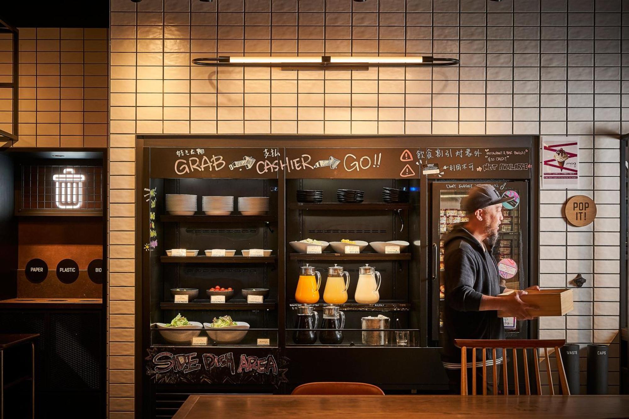Moxy Kyoto Hotel Bagian luar foto